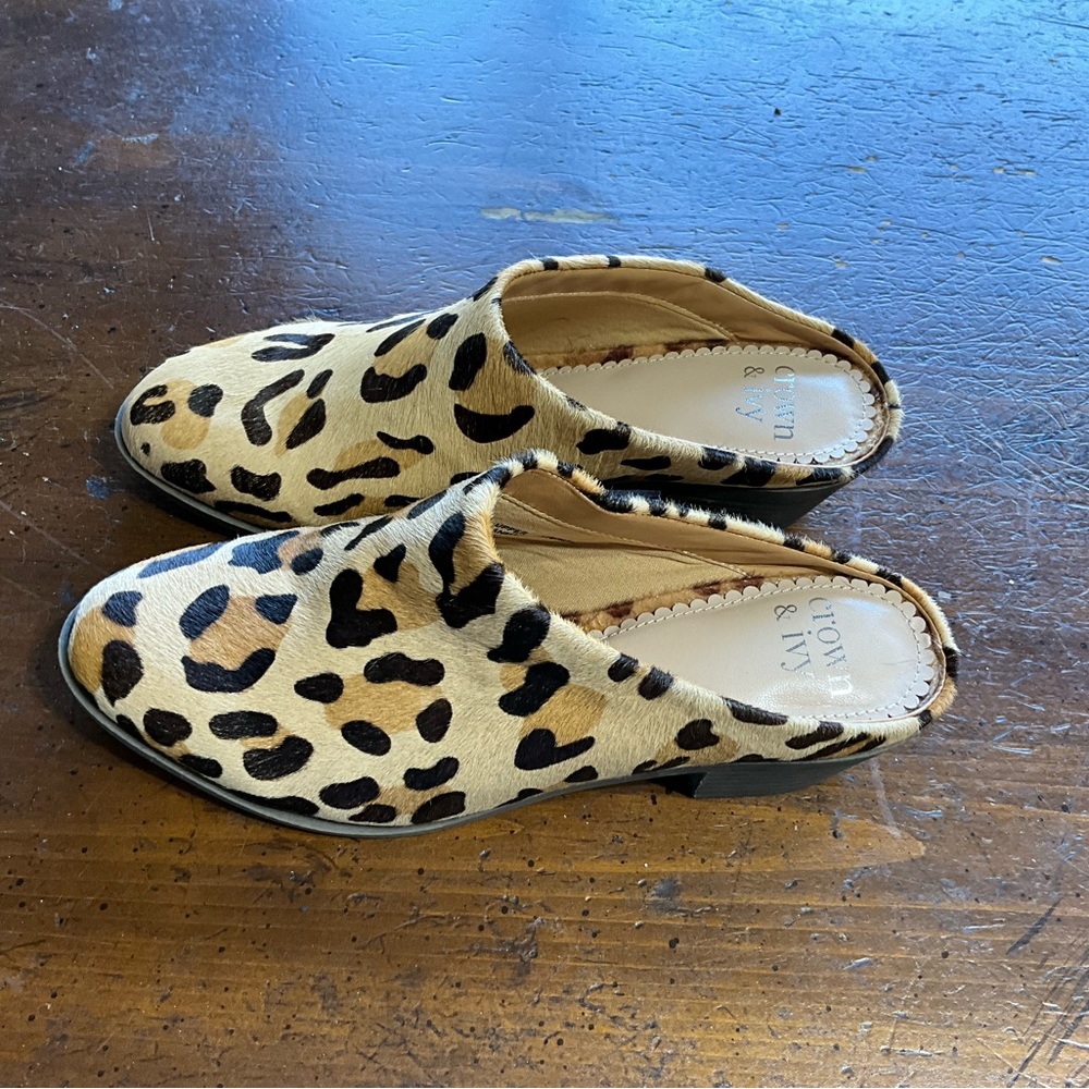 Crown And Ivy Size 7 Leopard Print Slides - image 2